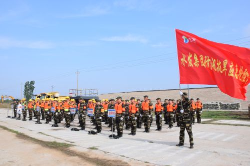 1719990737787309.jpg 企業(yè)新聞【供水集團】水發(fā)集團黨委副書記王健一行到濰坊水發(fā)供水集團指導工作 (2).jpg